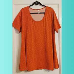 LulaRoe Size 2XL Perfect T